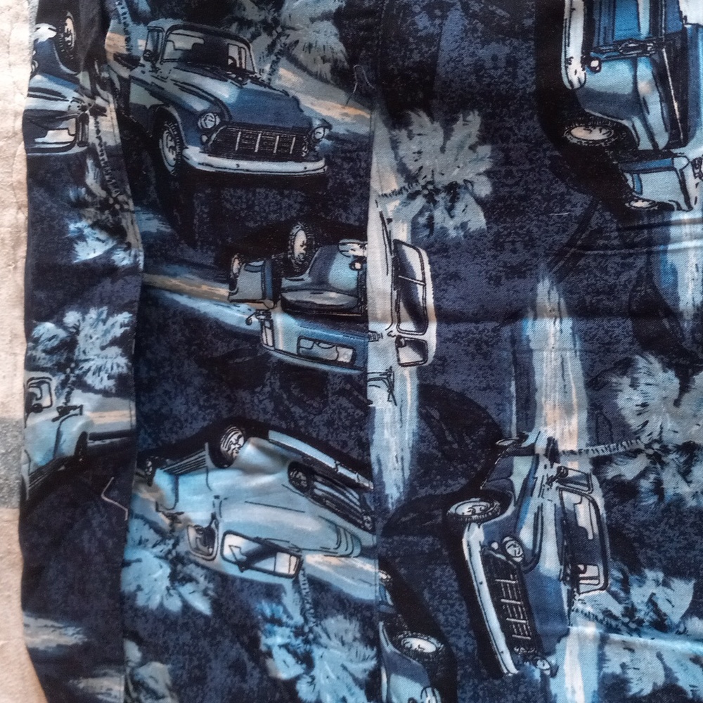 Men Shirt - Picture 4 of 4